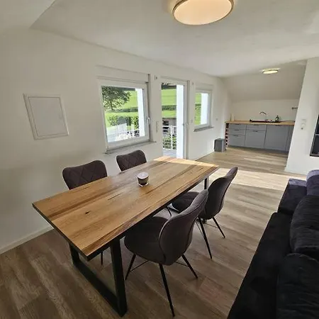 Moderne Ferienwohnung Attendorn Buitenkant foto