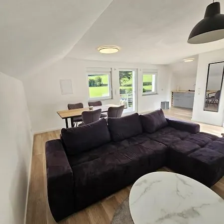 Moderne Ferienwohnung Attendorn Buitenkant foto