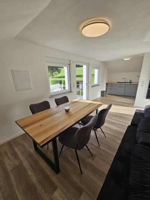 Moderne Apartment *